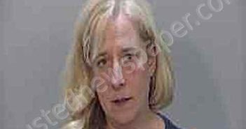 MOORE, ALLISON MARIE | 2024-12-21 15:41:00 Monroe County, Florida Booking