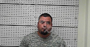 MACIAS, JOSE LUIS | 2025-01-04 21:00:01 Jim Wells County, Texas Booking