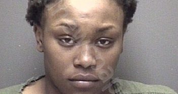 FLORENCE, DARRYEH DEONNA | 2025-01-17 10:00:00 Galveston County, Texas Booking