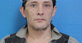 WRIGHT, ADAM GAYLE | 2025-01-22 18:33:00 Sullivan County, Tennessee Booking