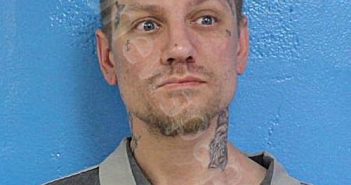MOORE, CHRISTOPHER ANDREW | 2025-02-02 23:33:57 Sullivan County, Tennessee Booking