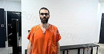 ROBERTS, AARON LALE | 2025-02-21 00:16:00 Fulton County, Arkansas Booking