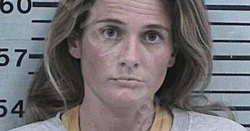 BARNARD, KAYLA DAWN | 2025-03-03 12:15:32 Hood County, Texas Booking