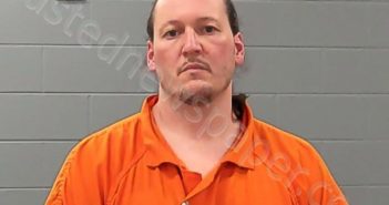 SHACKELFORD, CHAD ANTHONY | 2025-04-09 22:21:41 Cass County, Indiana Booking