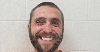 <B>AUVENSHINE</B>, <B>JUSTIN</B> <B>WADE</B> #, Mcculloch County, Texas, McCulloch County, Texas - 2025-04-11 18:10:00