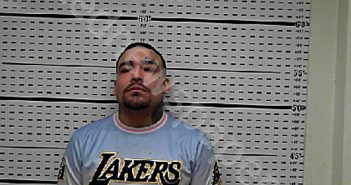 MARTINEZ, DAMIEN DUANE | 2025-04-14 18:00:01 Jim Wells County, Texas Booking