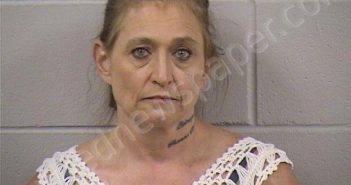 RANDECKER, ANDREA RENEE MARGARET | 2025-04-14 15:59:00 Dickinson County, Kansas Booking