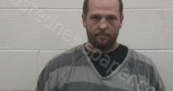 EDWARDS, BRANDT ASHLEY | 2025-04-16 13:22:00 Loudon County, Tennessee Booking