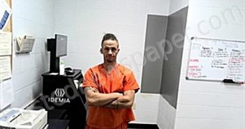 MACKEY, CHRISTOPHER DANIEL | 2025-04-16 15:36:00 Fulton County, Arkansas Booking