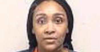 SPATES-YOUNG, LESLIE A | 2025-04-21 18:01:00 Kenosha County, Wisconsin Booking