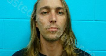 HAYDEN PREWIT WILLIAMS | 2025-04-24 09:09:00 Nolan County, Texas Booking
