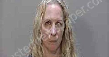 DEFEO, JENNEA MARIE | 2025-04-26 07:25:00 Monroe County, Florida Booking
