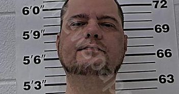 COLON, ANGEL L | 2025-04-27 05:32:18 Massac County, Illinois Booking