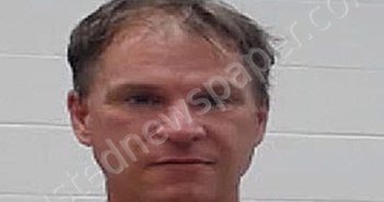 BRIAN KEITH FIELDER | 2025-04-30 22:55:00 Wayne County, Tennessee Booking