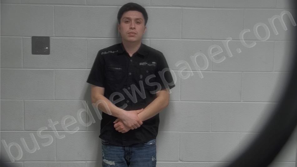 LOPEZ-HERNANDEZ, OMAR NMN #, Oldham County, Kentucky - 2025-05-02 21:32:00