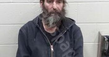 KEVIN CURTIS COOP | 2025-05-07 18:06:00 Andrew County, Missouri Booking