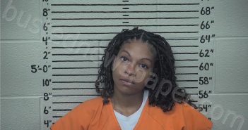 FORD-<B>MITCHELL</B>, <B>ASHLEY</B> <B>NICOLE</B> #, Carter County, Kentucky - 2025-05-08 00:10:00