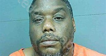 SEDRIC DEJUAN JONES | 2025-05-12 Franklin County, Florida Booking