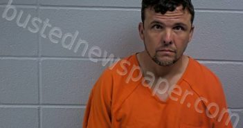 HARRIS, LEE C | 2025-05-16 10:25:00 Cleburne County, Arkansas Booking