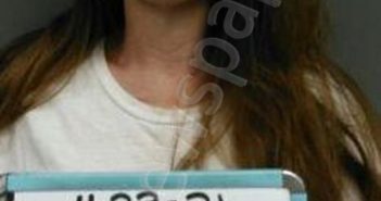 PARCHCORN, AMY LOUISE | 2025-05-16 15:57:00 Sebastian County, Arkansas Booking