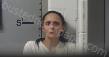 ROBERTS, JENNIFER L | 2025-05-18 09:14:00 Mason County, Kentucky Booking
