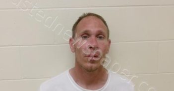 ARNETT, CHRISTOPHER ROBERT | 2025-05-20 23:25:00 Scioto County, Ohio Booking
