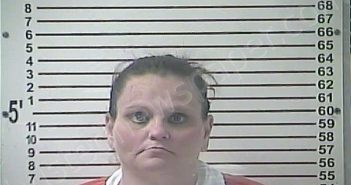BAKER, BRANDY MARIE | 2025-05-22 03:58:00 Hardin County, Kentucky Booking