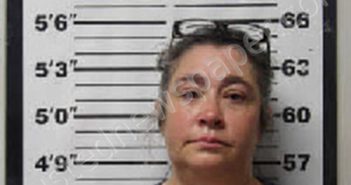 BLACK, JENNIFER LYNN | 2025-07-09 13:40:00 Carteret County, North Carolina Booking