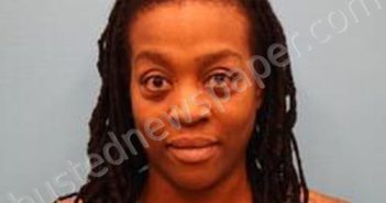 EBONY STUBBS | 2025-07-14 05:09:00 Kendall County, Texas Booking