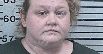 KNIGHT, KRISTIN LEANNE | 2025-07-17 08:24:41 Hood County, Texas Booking