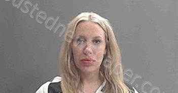 BOULLION, JESSICA LYNN | 2025-07-19 09:53:00 Cameron Parish, Louisiana Booking