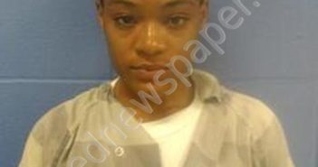 RAVEN NICOLE BANKHEAD | 2025-08-15 22:08:00 Faulkner County, Arkansas Booking