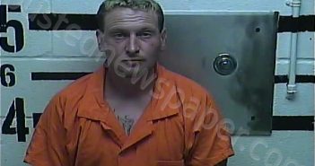 STAPLES, TYLER RAY | 2025-08-15 18:00:00 Larue County, Kentucky Booking
