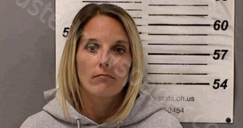 HAHN, HEIDI EILIS | 2025-08-18 Defiance County, Ohio Booking