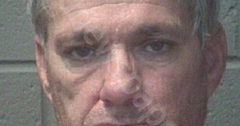 BROWN, ROBERT WALTER | 2025-10-02 03:24:00 Onslow County, North Carolina Booking