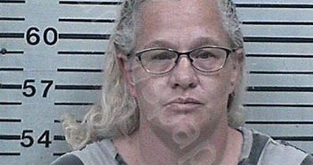 HARGISS, AMANDA KAYE | 2025-10-02 02:57:32 Hood County, Texas Booking