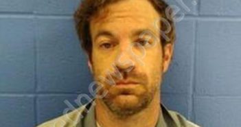 GEOFFREY WHITE | 2025-10-03 03:28:00 Faulkner County, Arkansas Booking