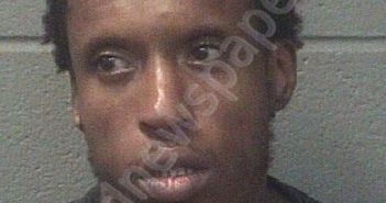 WHITE, KASHAWN JAMES | 2025-10-04 22:43:00 Onslow County, North Carolina Booking