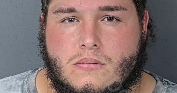 GONZALEZ PEREZ, SHAWN ANGEL | 2025-10-13 13:09:00 Hernando County, Florida Booking