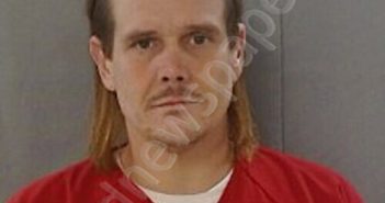 LANGE, JOHN THOMAS | 2025-10-23 14:29:00 Glades County, Florida Booking