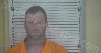 UNDERWOOD, JESSIE | 2025-10-24 01:03:00 Taylor County, Kentucky Booking