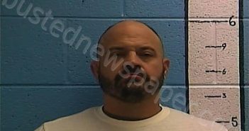 GAMBLE, JUSTIN | 2025-10-25 03:16:00 Rockcastle County, Kentucky Booking