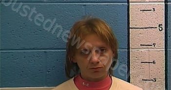 WHITAKER, WHITNEY | 2025-10-26 01:16:00 Rockcastle County, Kentucky Booking