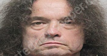 BONIN, BRITT PAUL | 2025-10-30 19:40:25 Lafayette Parish, Louisiana Booking