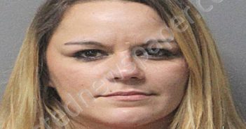 FARMER, ALLYSON | 2025-10-30 19:14:56 Lafayette Parish, Louisiana Booking