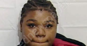 MCLEOD, NIEASHA | 2025-10-30 09:35:00 Columbus County, North Carolina Booking