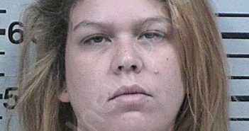 ARNOLD, VICTORIA RAE | 2025-11-01 02:07:16 Hood County, Texas Booking