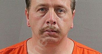 AHLE, KEVIN JAMES | 2025-11-05 11:30:53 Tuscarawas County, Ohio Booking