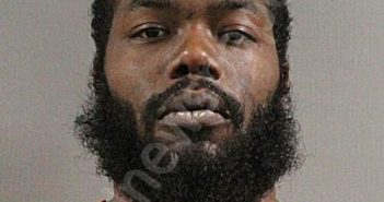 BECK, TERELL DAI SHUN | 2025-11-05 07:29:39 Tuscarawas County, Ohio Booking