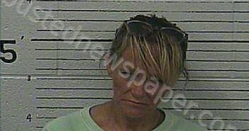 LONG, KARMEN R | 2025-11-07 19:46:00 Knox County, Kentucky Booking